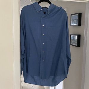 Van Heusen Dress Shirt (XL, 17-17.5 neck)